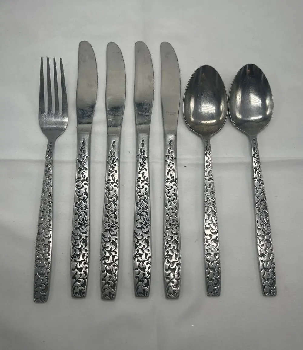 Vintage Corsican Japan Stainless Flatware 4 Knives 1 Fork 2 Soup Spoons